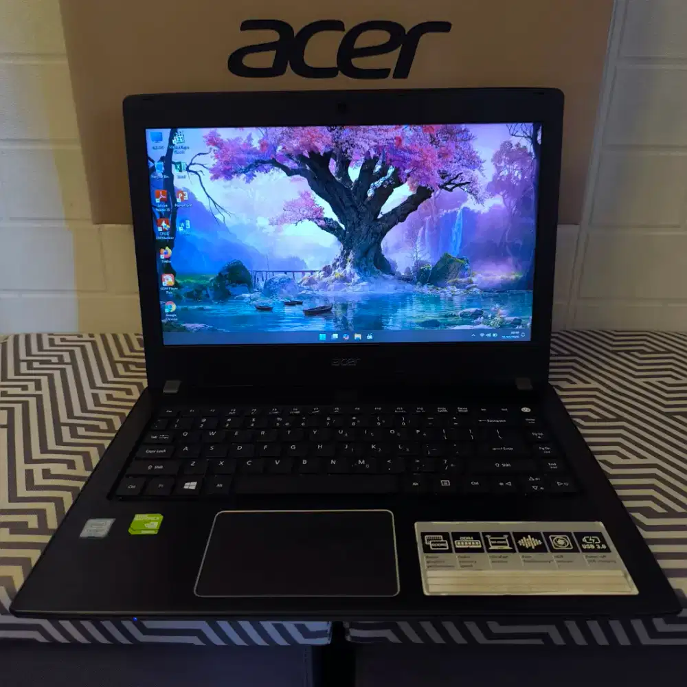 Laptop Acer E5-475G Core i7 NVDIA RAM 8gb SSD 256gb Istimewa