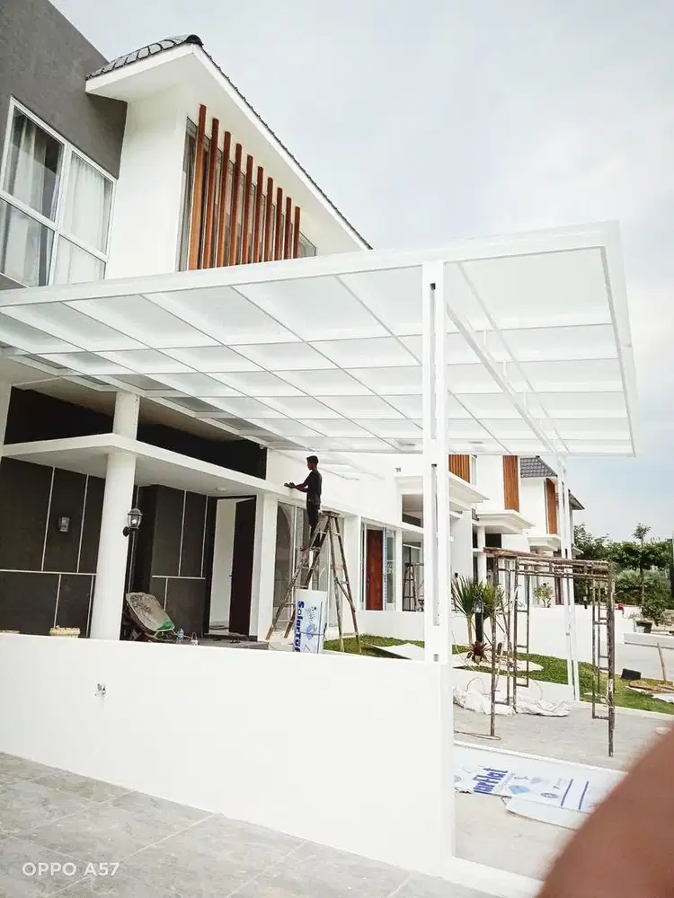 Kanopi atap solartaf