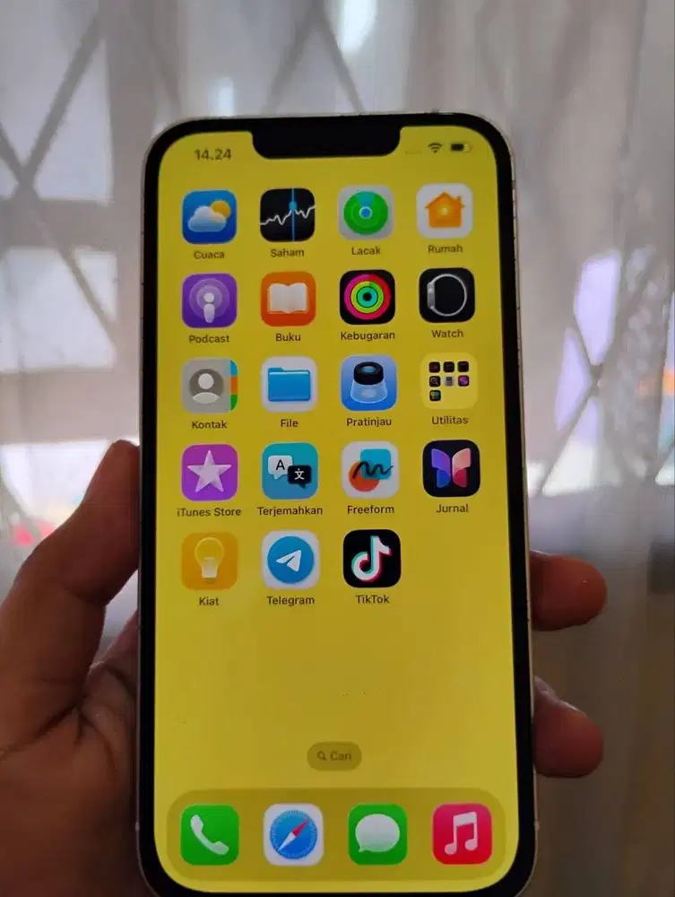 iPhone 13 - 256GB