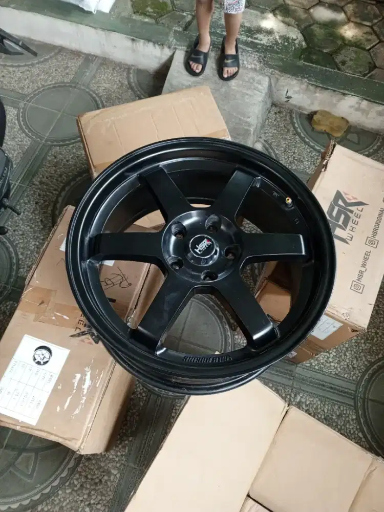 VELG HONDA HRV ( HSR RAYSCLUB)
