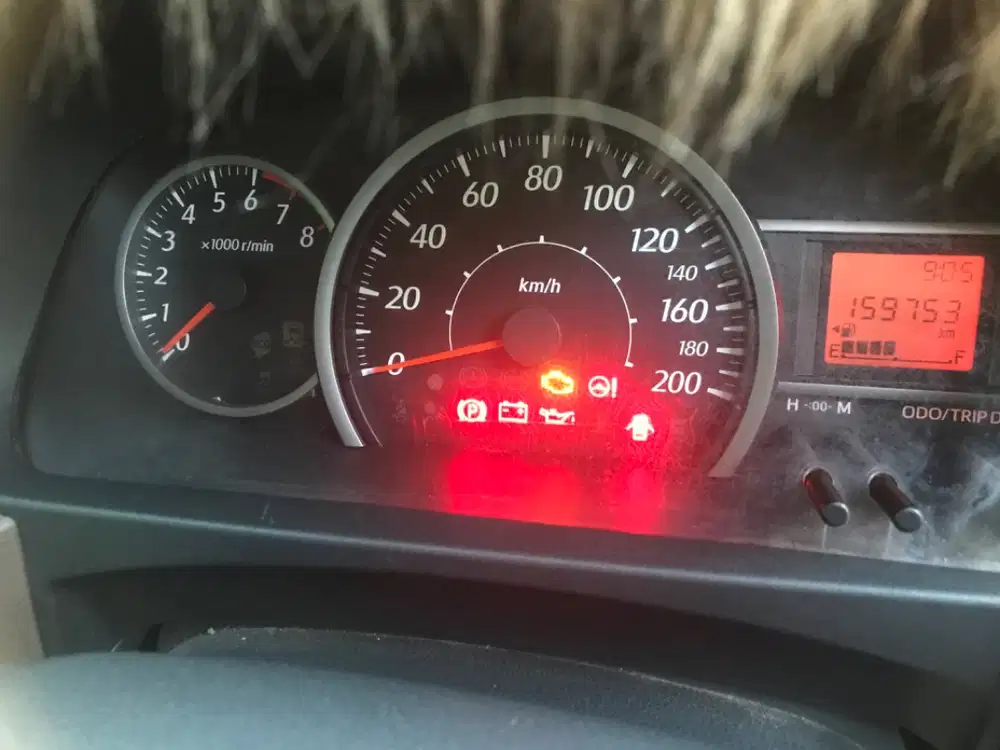 dijual cepat mobil calya oranye 1.2 E M/T, 159.000 km, bensin