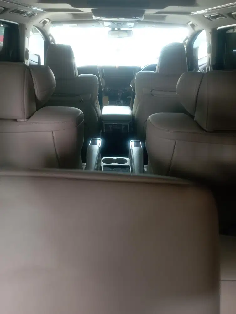 Toyota Alphard 2015 Bensin