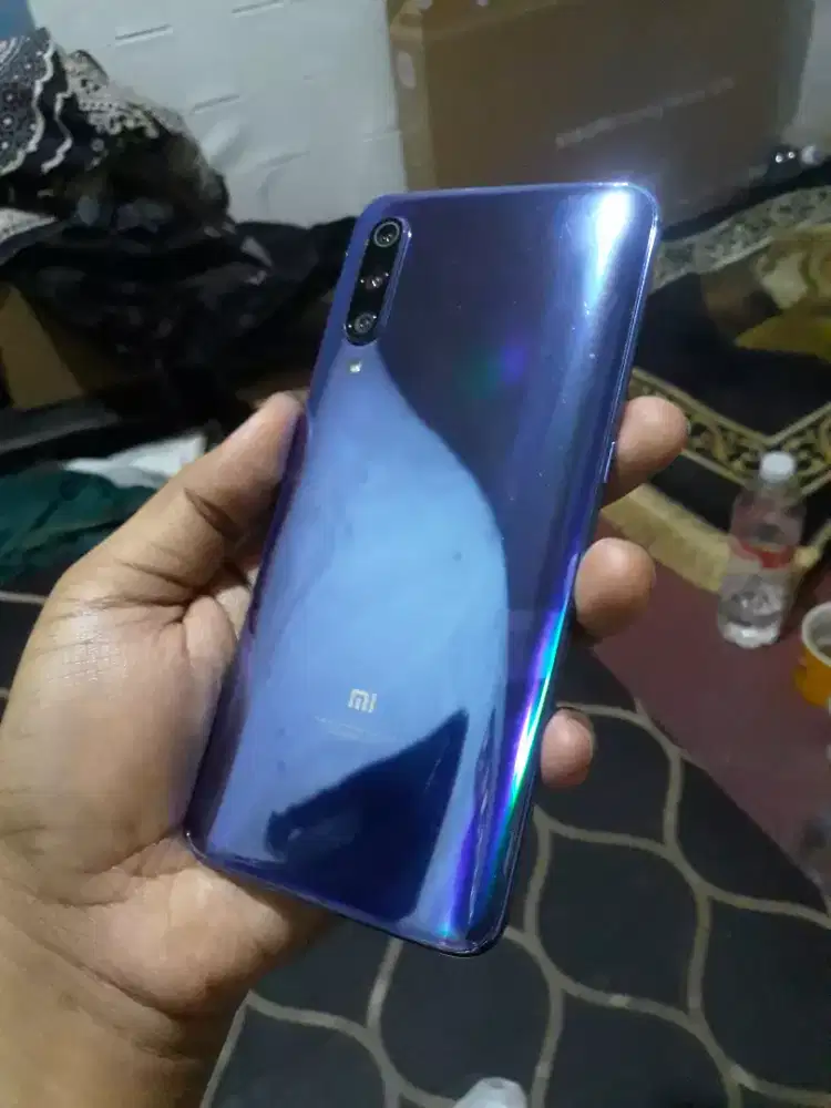 Xiaomi Mi 9 8/128GB Snapdragon 855
