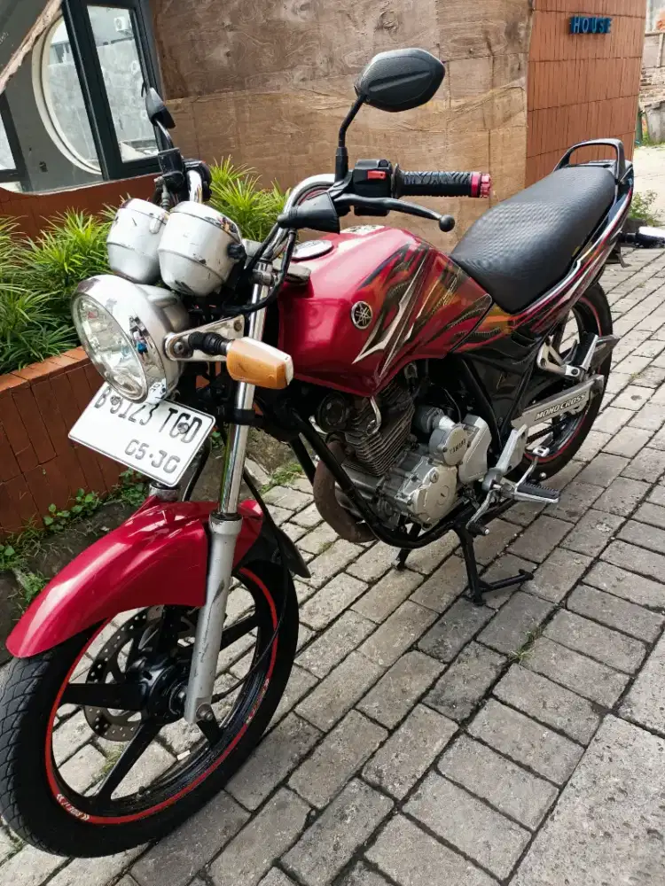 DIJUAL YAMAHA SCORPIO Z ORISINIL
