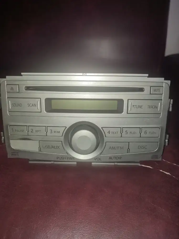 Head Unit/Tape Merk JVIC Standar Agya 2014