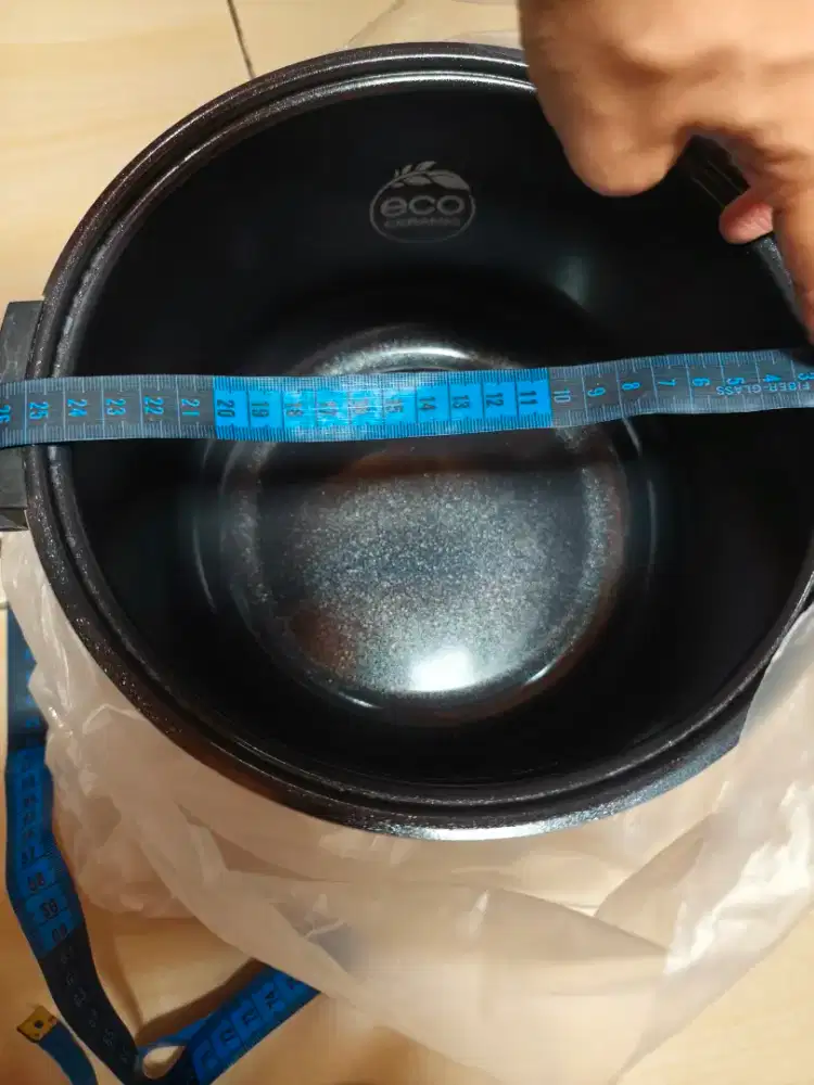Panci teflon magicom Yongma 2L (bagian dalam mulus tanpa gores)