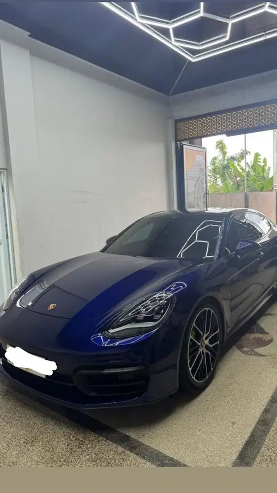 Porsche 718 2023 Bensin