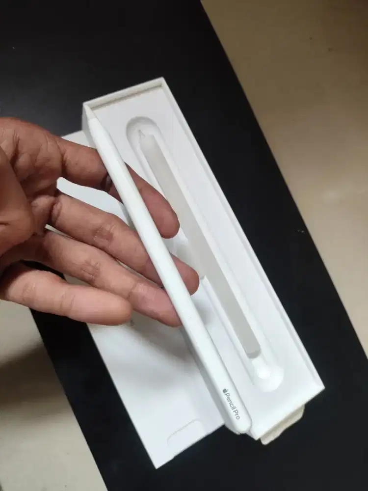 Apple Pencil Pro Original - Pemakaian Baru 1 Bulan Mulus Fullset