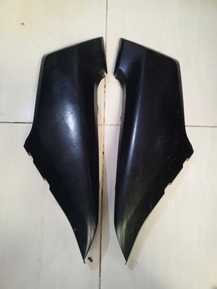 bodi tengah Suzuki Inazuma orisinil