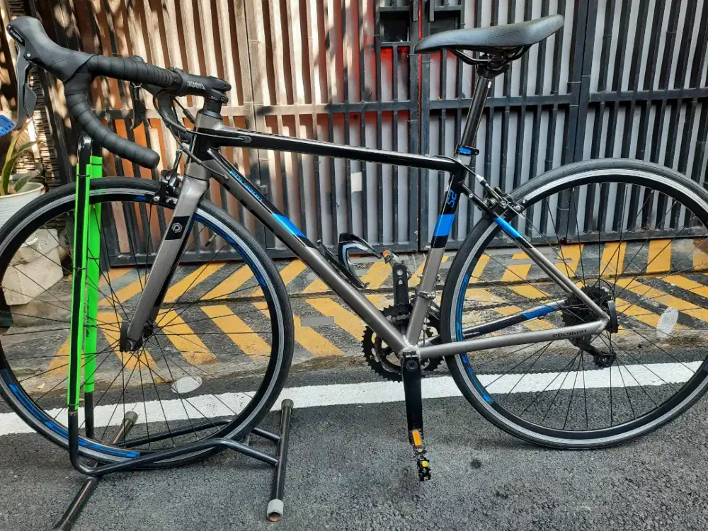 Sepeda Road bike