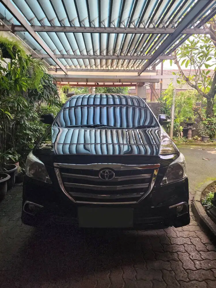 2015 Toyota Innova 2.0 V bensin