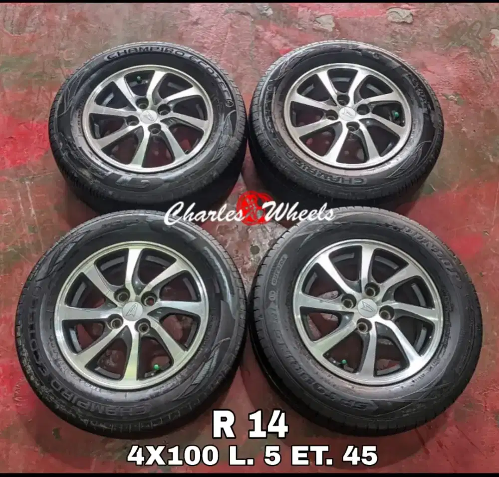 Jual velg oem sigra r14 4x100