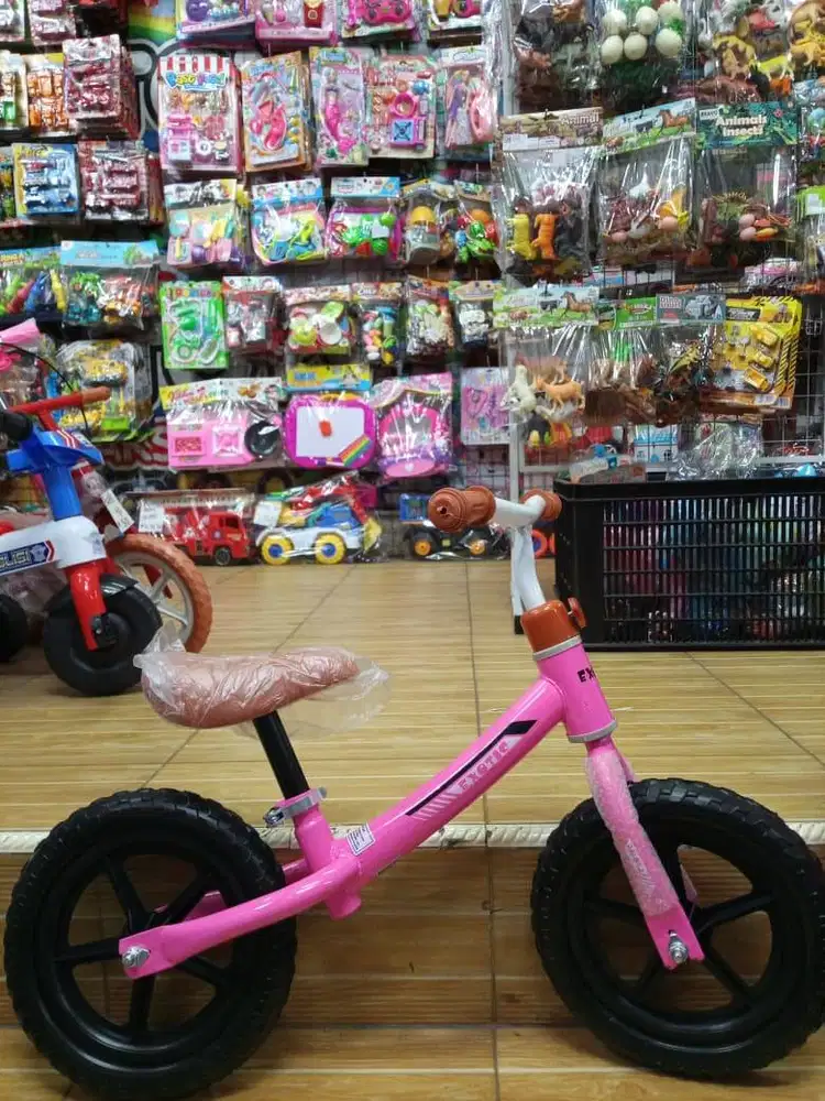 mainan anakk pushbike exotic