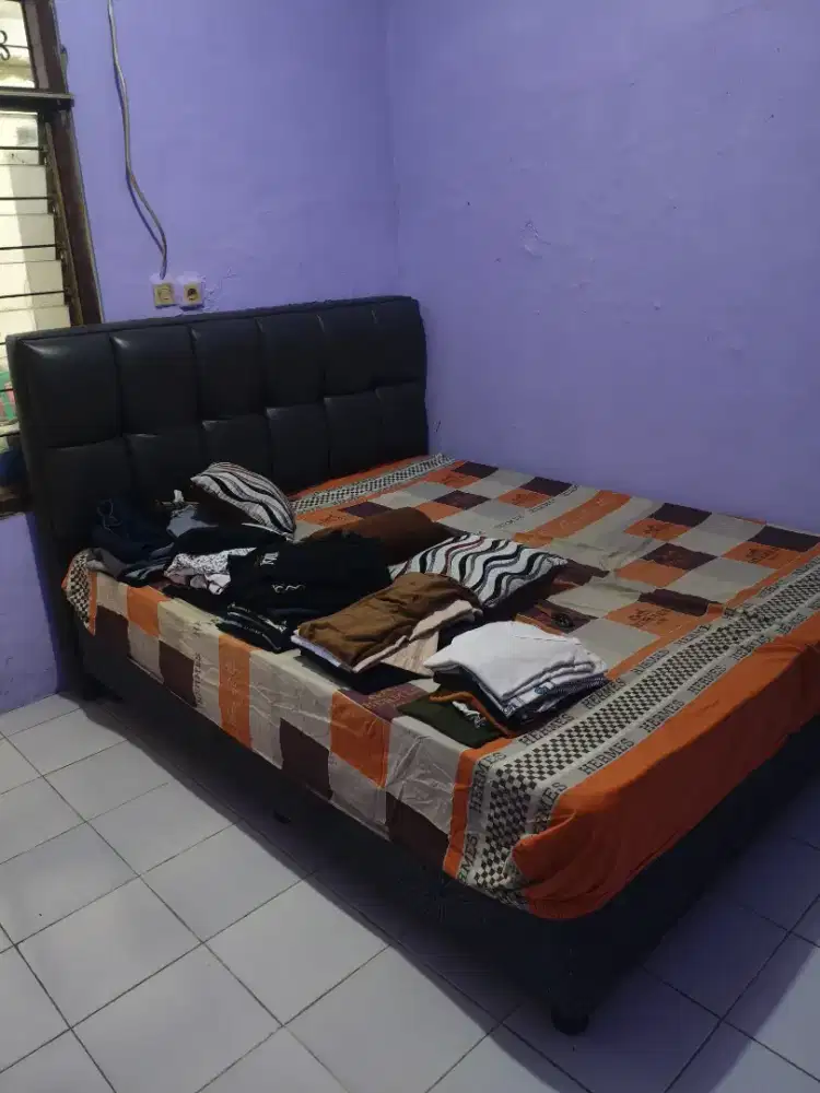 KASUR+DIPAN UK 160X200 QUEEN SIZE