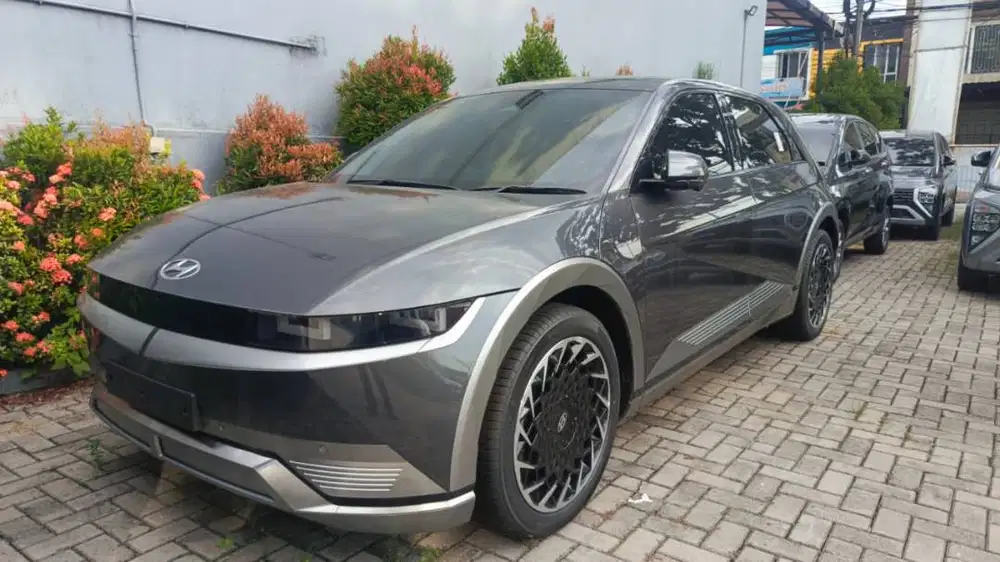 PROMO MID YEAR SALE HYUNDAI IONIQ 5 SIGNATURE LONG RANGE NIK 2024