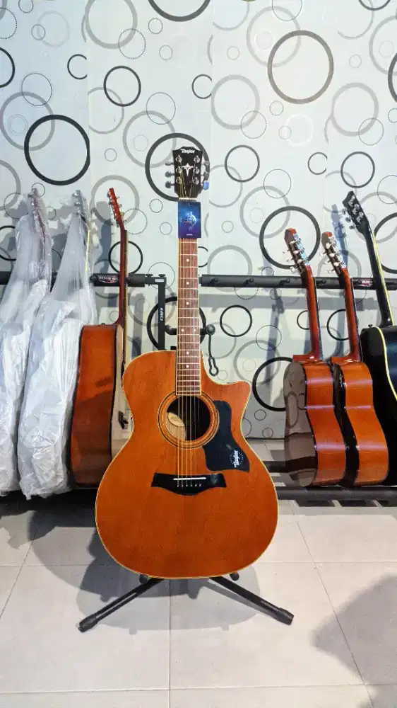 Gitar Akustik Taylor High Quality Baru