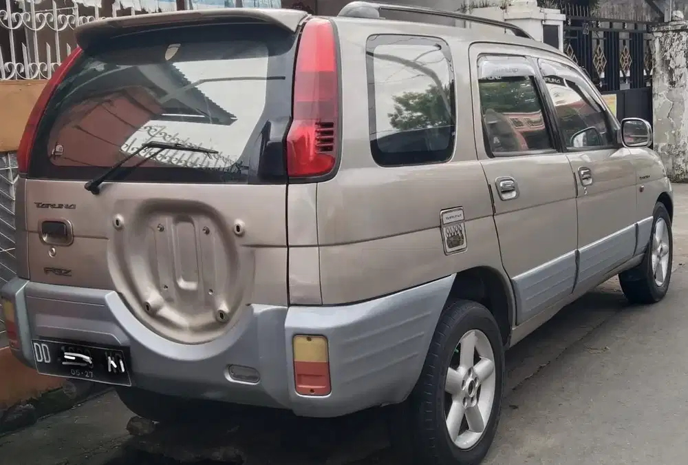Daihatsu Taruna 2001 Bensin