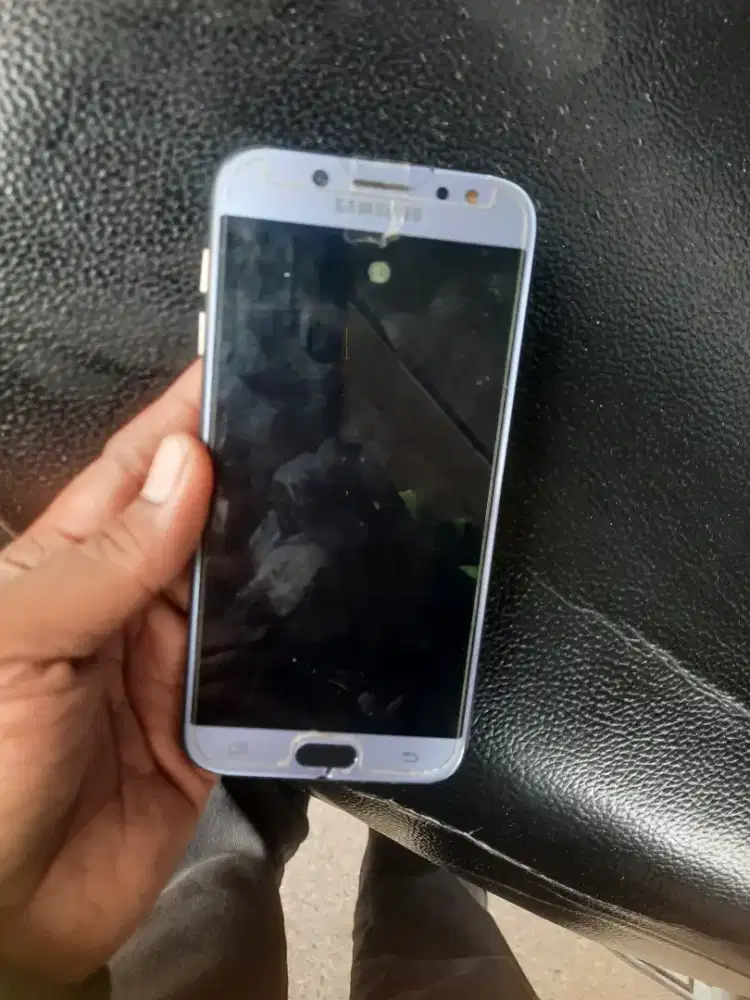 Samsung J7 pro warna warni
