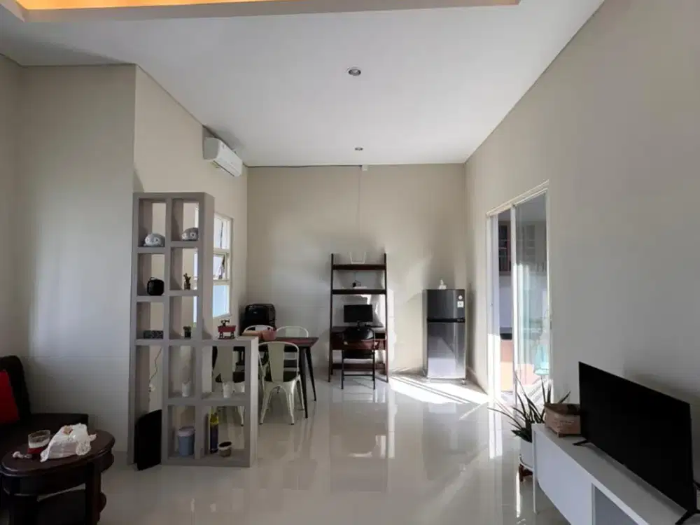 FOR RENT BRAND NEW HOUSE DI KEROBOKAN DKT SEKOLAH INTERNASIONAL