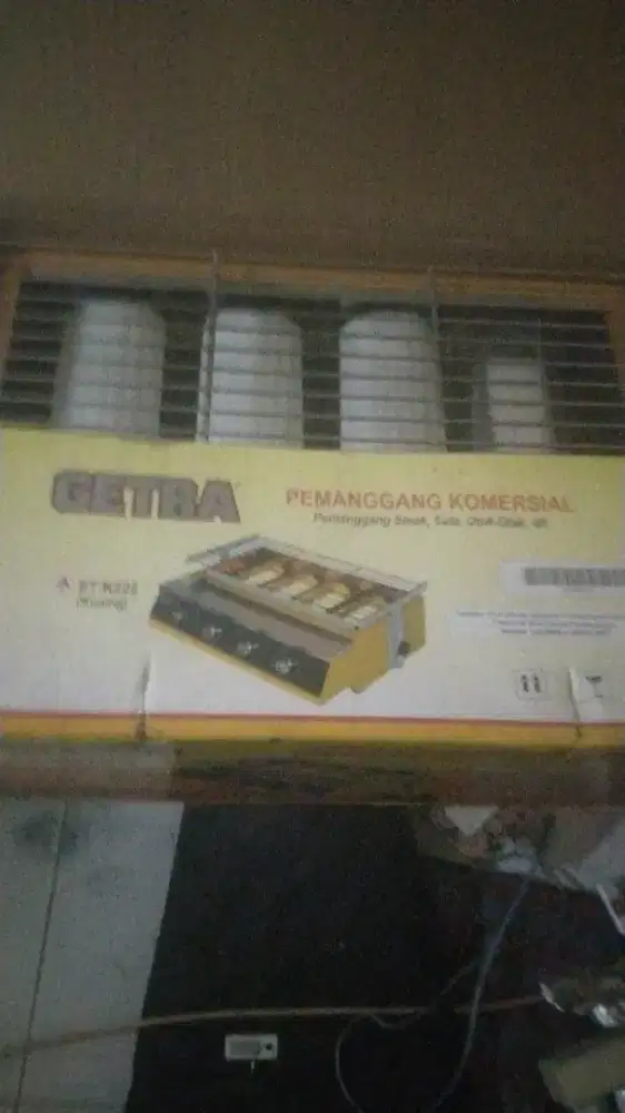Kompor panggang 4 tunggu
