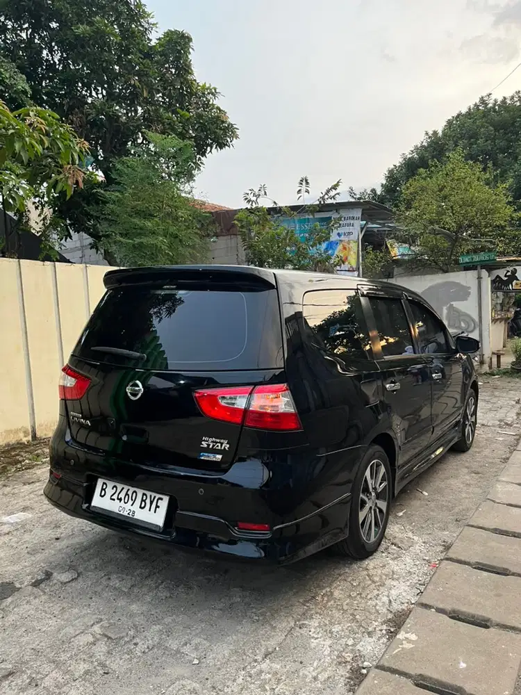 Nissan Grand livina 2018 Bensin