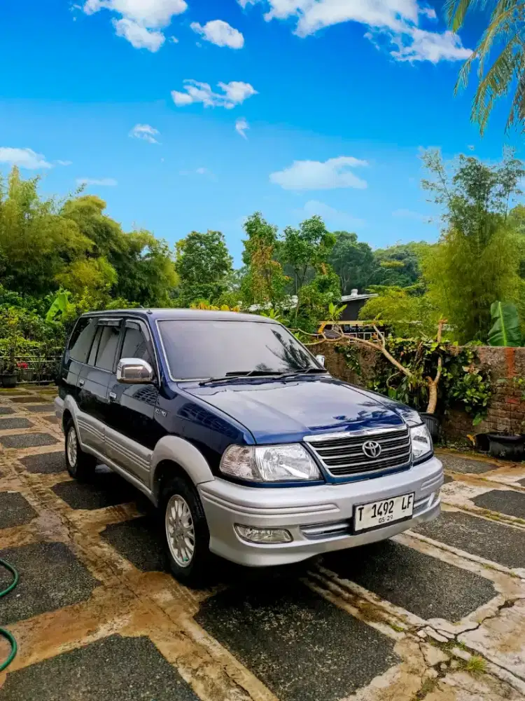 Kijang Krista Matic 2004