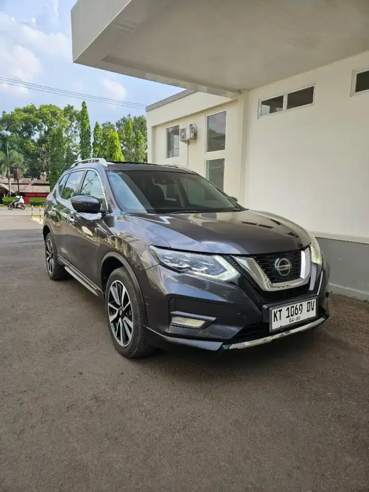 Xtrail VL 2019 sun roof