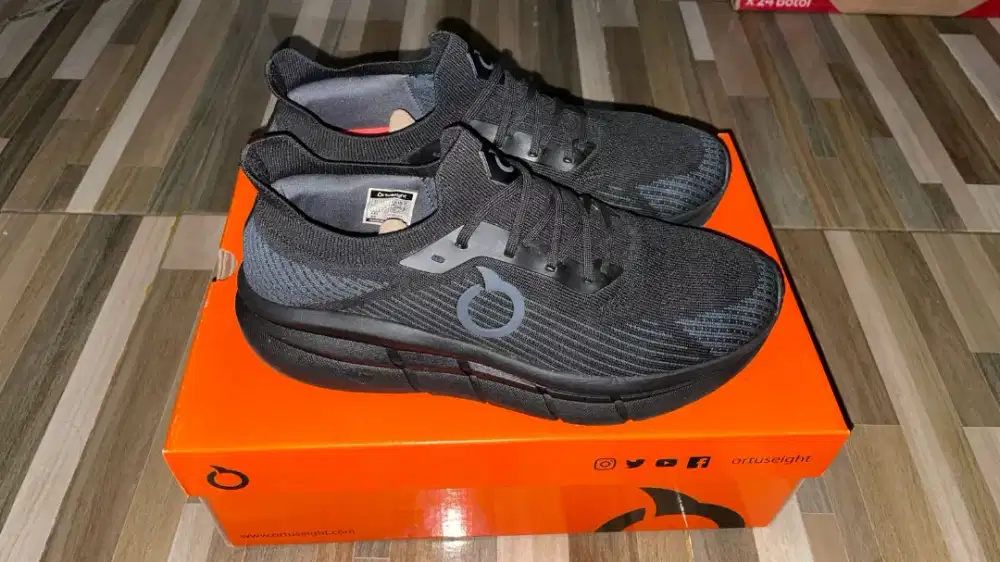 SEPATU SNEAKERS
ORTUSEIGHT BRISTOL 1.2
RUNNING - SPORT - NEW ARRIVAL