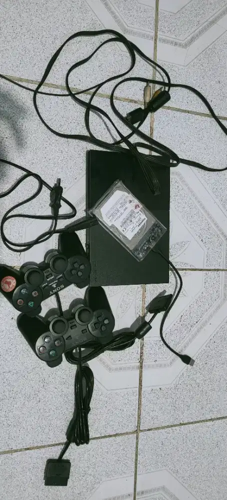 PS 2 hardisk 120 GB kondisi normal nominus