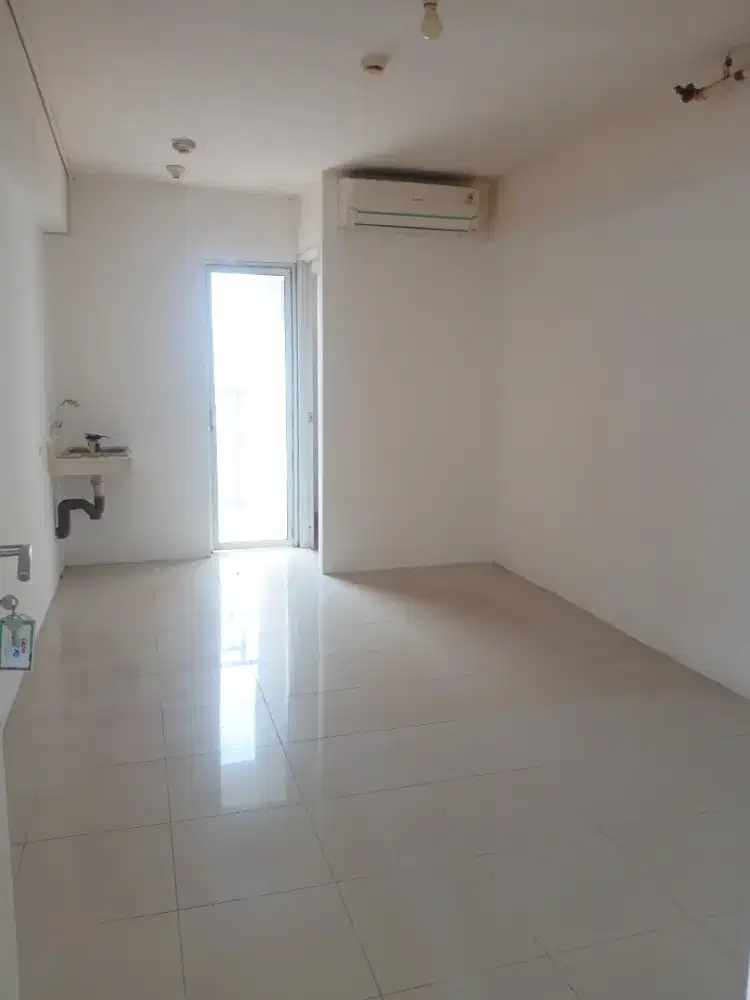 Disewakan Studio Unfurnished Apartemen Bassura City