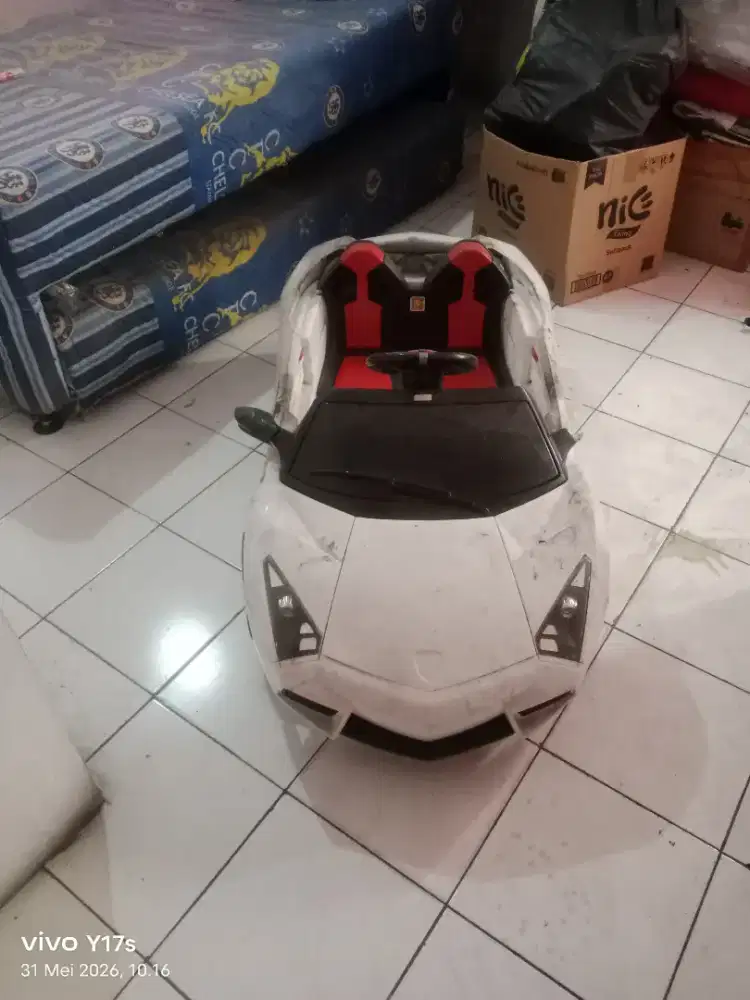 Mobil Aki Mainan Anak Anak