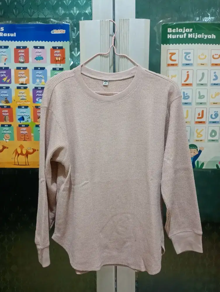 Waffle Tshirt Uniqlo Original size XL