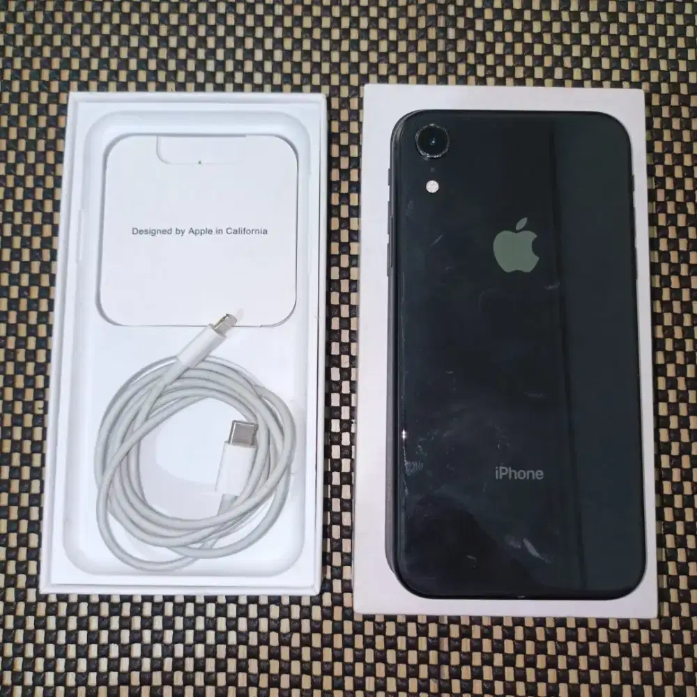 IphoneXr 256gb 3,2juta