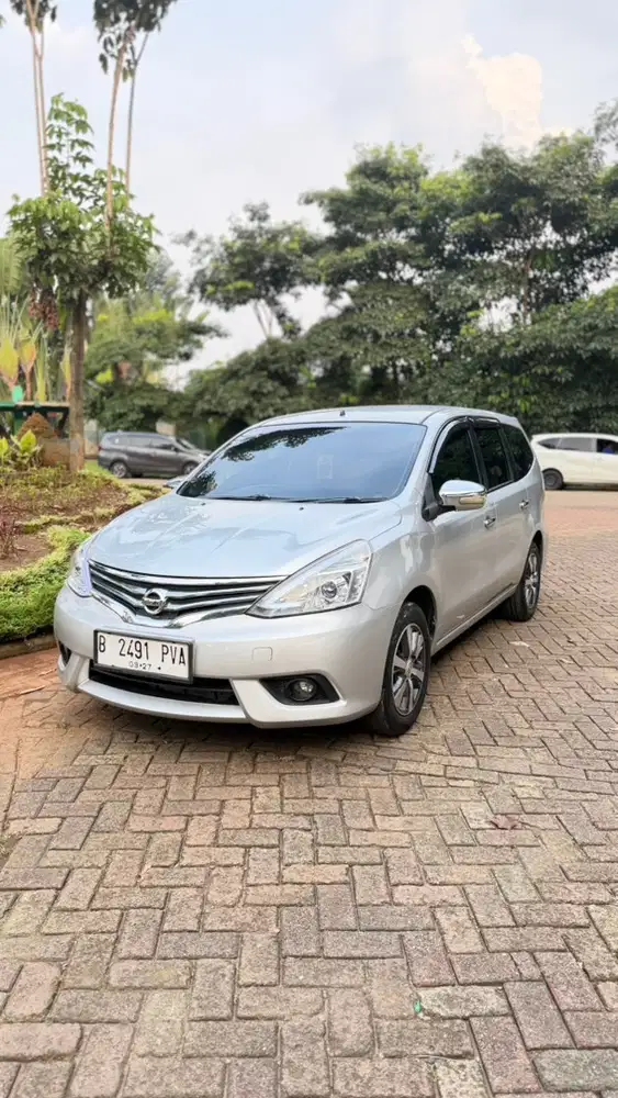Nissan Grand livina 2017 Bensin