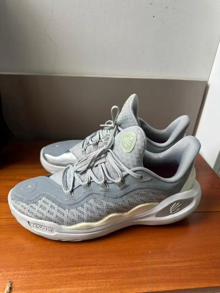 Sepatu Under Armour Curry 11 Padel Tennis Basket Size 46 Fullset