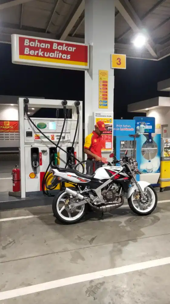Dijual Kawasaki Ninja R Convert Ninja SS