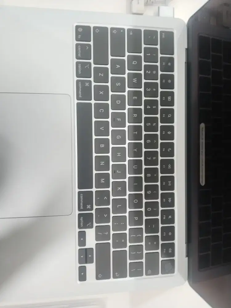 MacBook air 13,6 inci 512GB