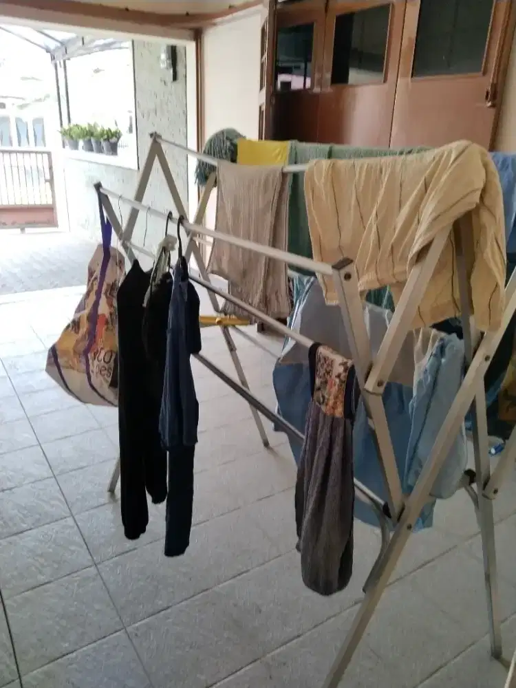 Jual cepat jemuran pakaian