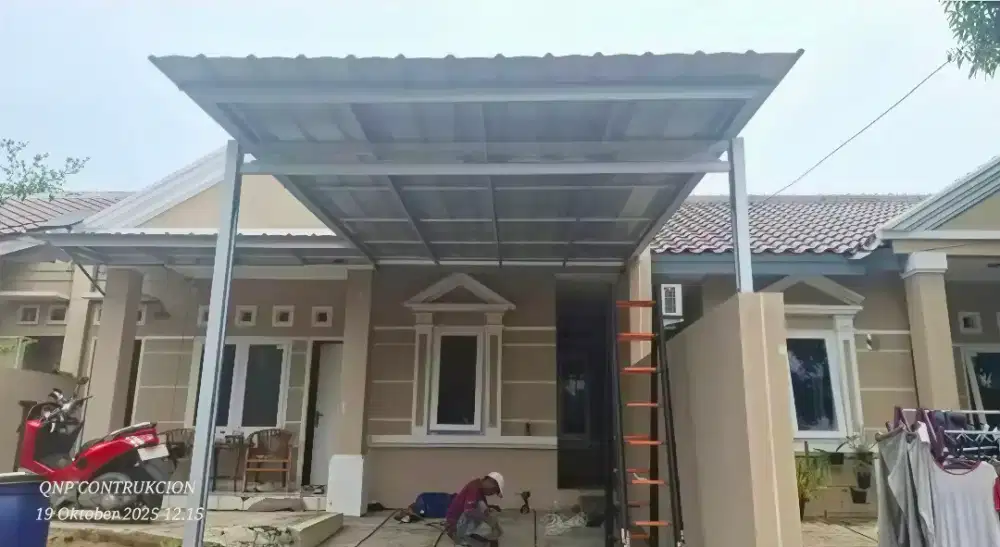 Kanopi baja ringan dan garasi