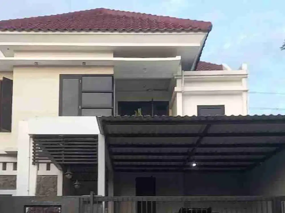 Under Market Citraland Utama 2 Lantai Siap Huni