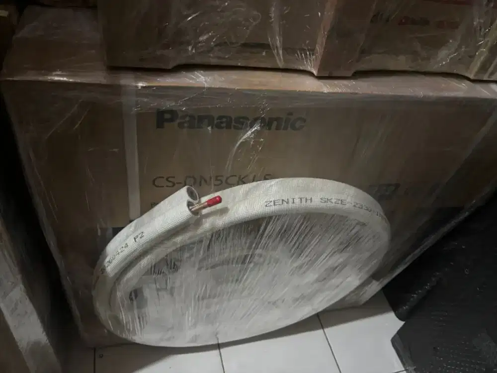 AC PANASONIC ½ PK LENGKAP DENGAN PIPA