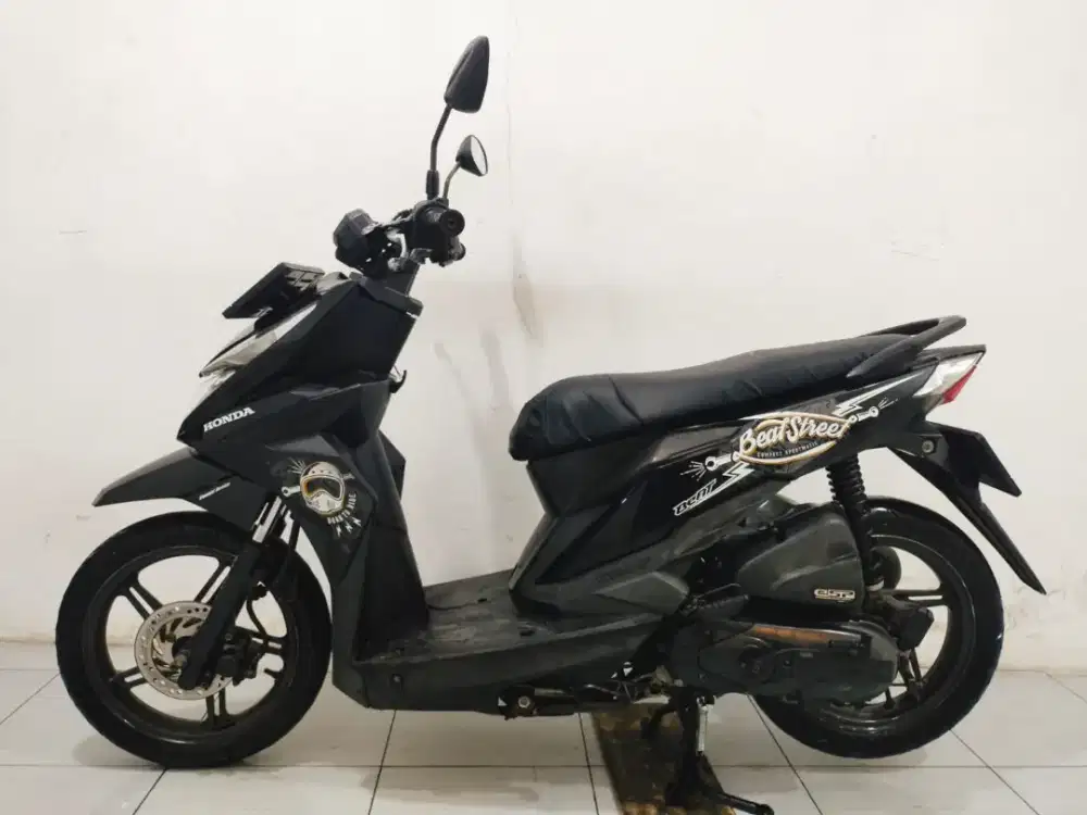 Honda beat street th 2017 cakep siap pakai