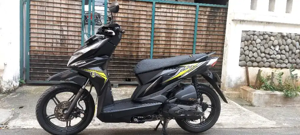Honda beat tahun 2020