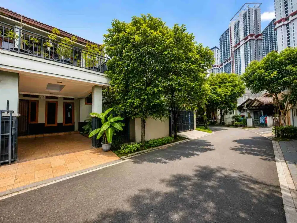 Dijual Rumah 2 Lantai Century 2 Bekasi Barat