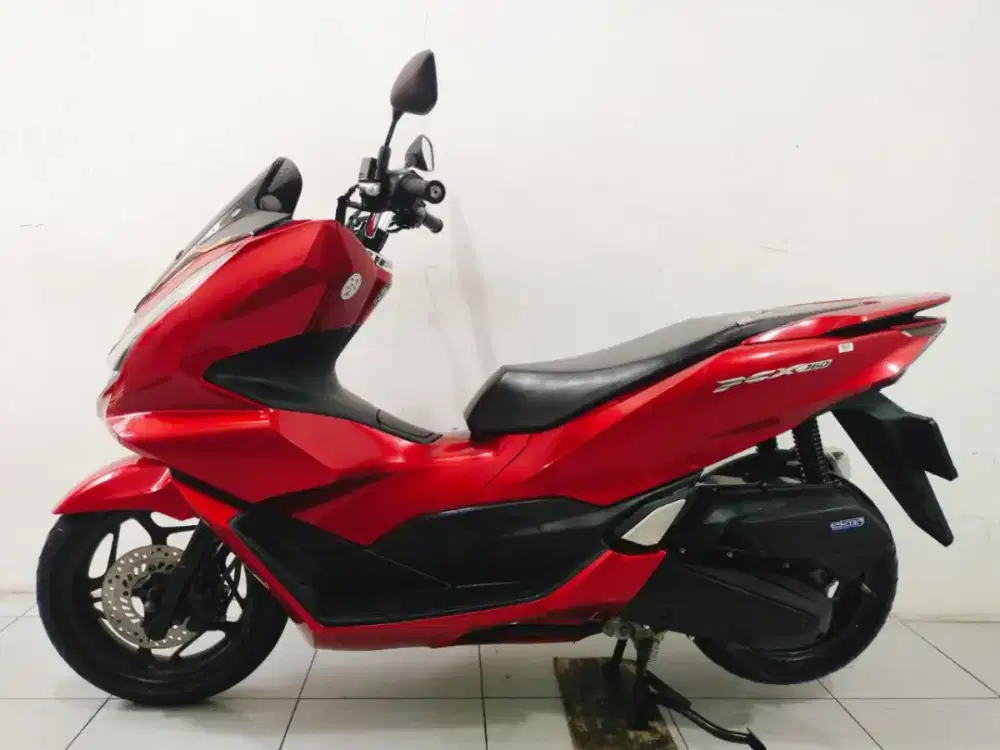 Honda PCX 160 th 2024 cakep siap pakai