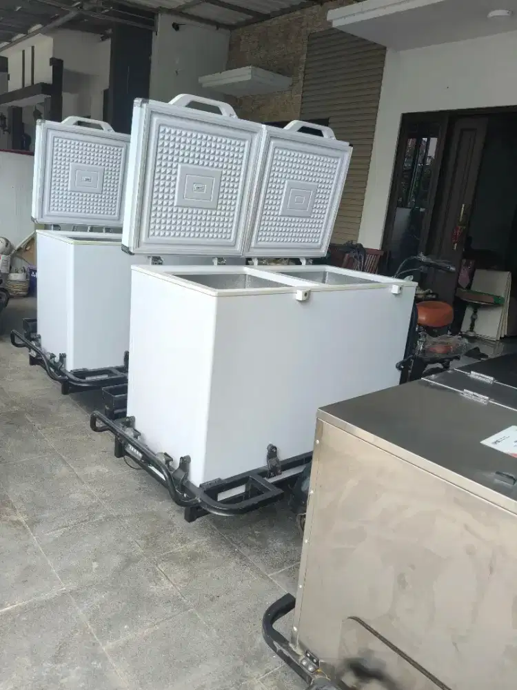Dijual Paket 2 unit (baru) + 1 unit (second) Uwinfly Gerobak Listrik