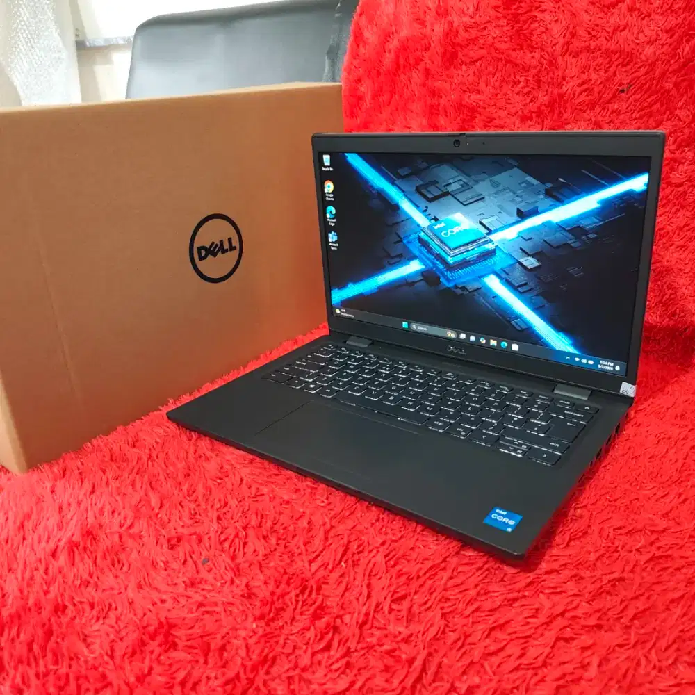 Laptop Premium Dell Latitude 3420 Core i5 11th Gen Mulus Like New
