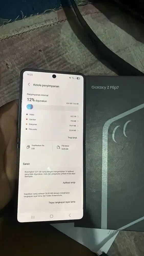 Samsung Galaxy Z Flip7