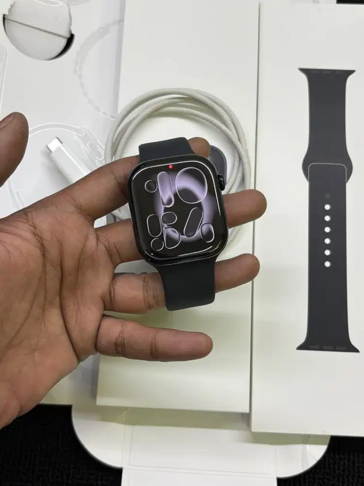 Apple watch series 11 46mm ibox garansi maret 2027