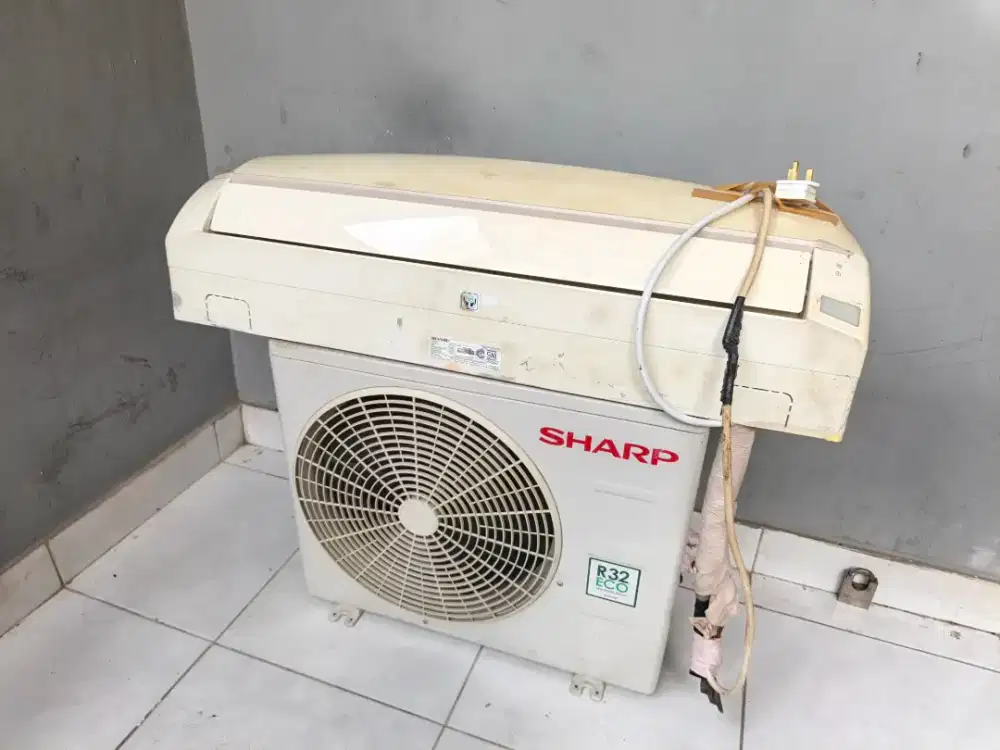 AC SHARP 1PK ( Good Condition )